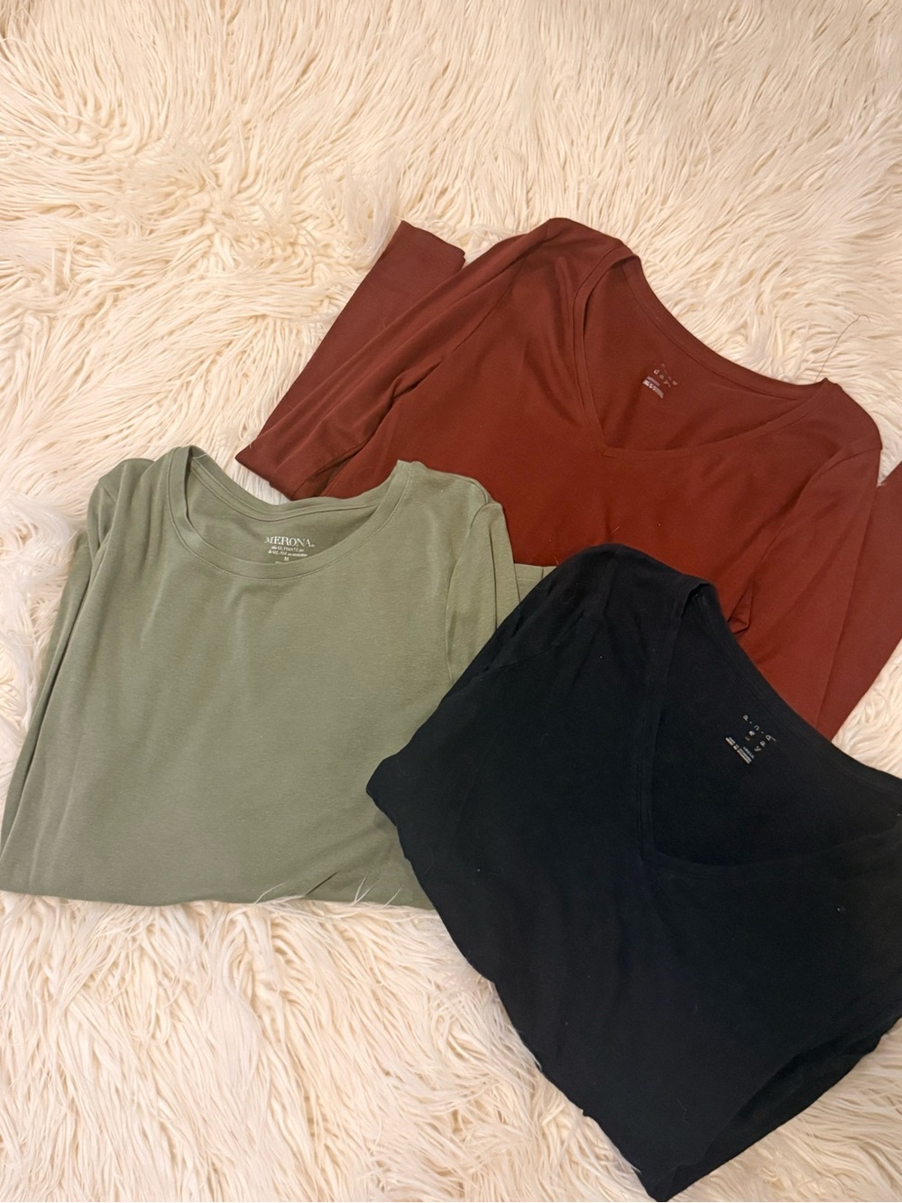 Lot of 3 Long Sleeve Tees Size M
